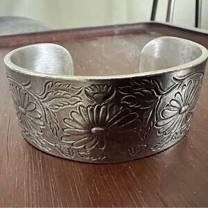 Handcrafted Salisbury Pewter “ Flower of the Month” cuff September Asters.